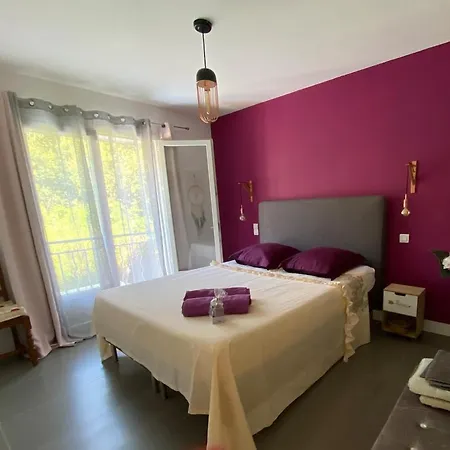 Βίλα Bord De Mer-le Mas De Fabregas - 600 M De La La Seyne-sur-Mer
